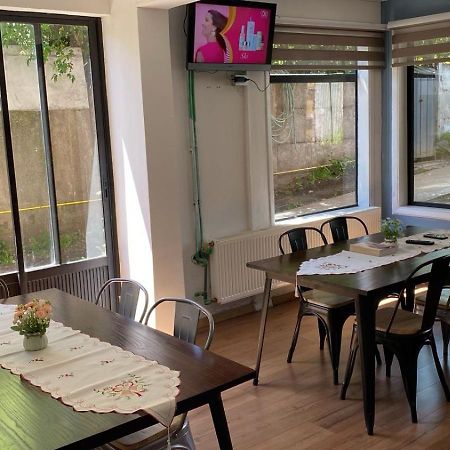 Hostal Sur Y Magia Coyhaique Esterno foto