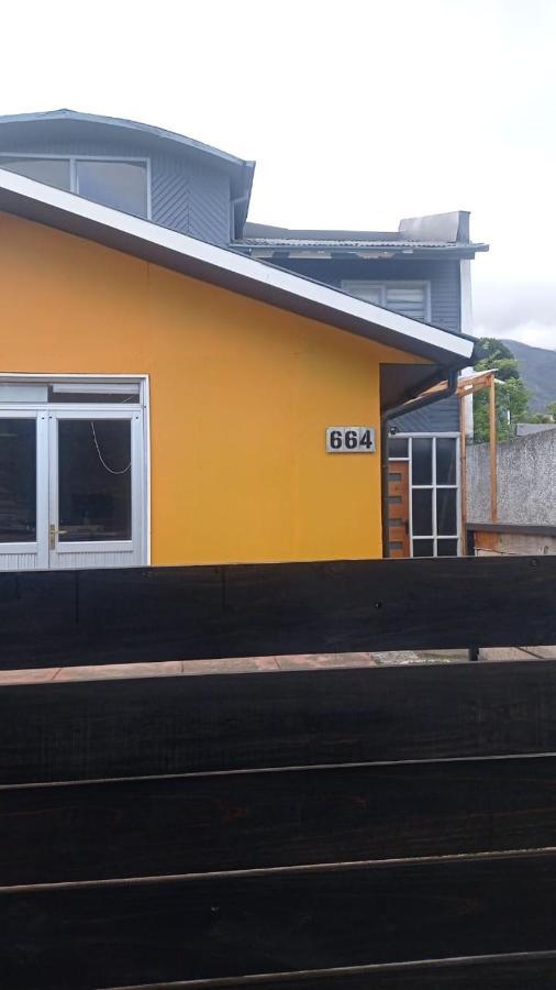 Hostal Sur Y Magia Coyhaique Esterno foto